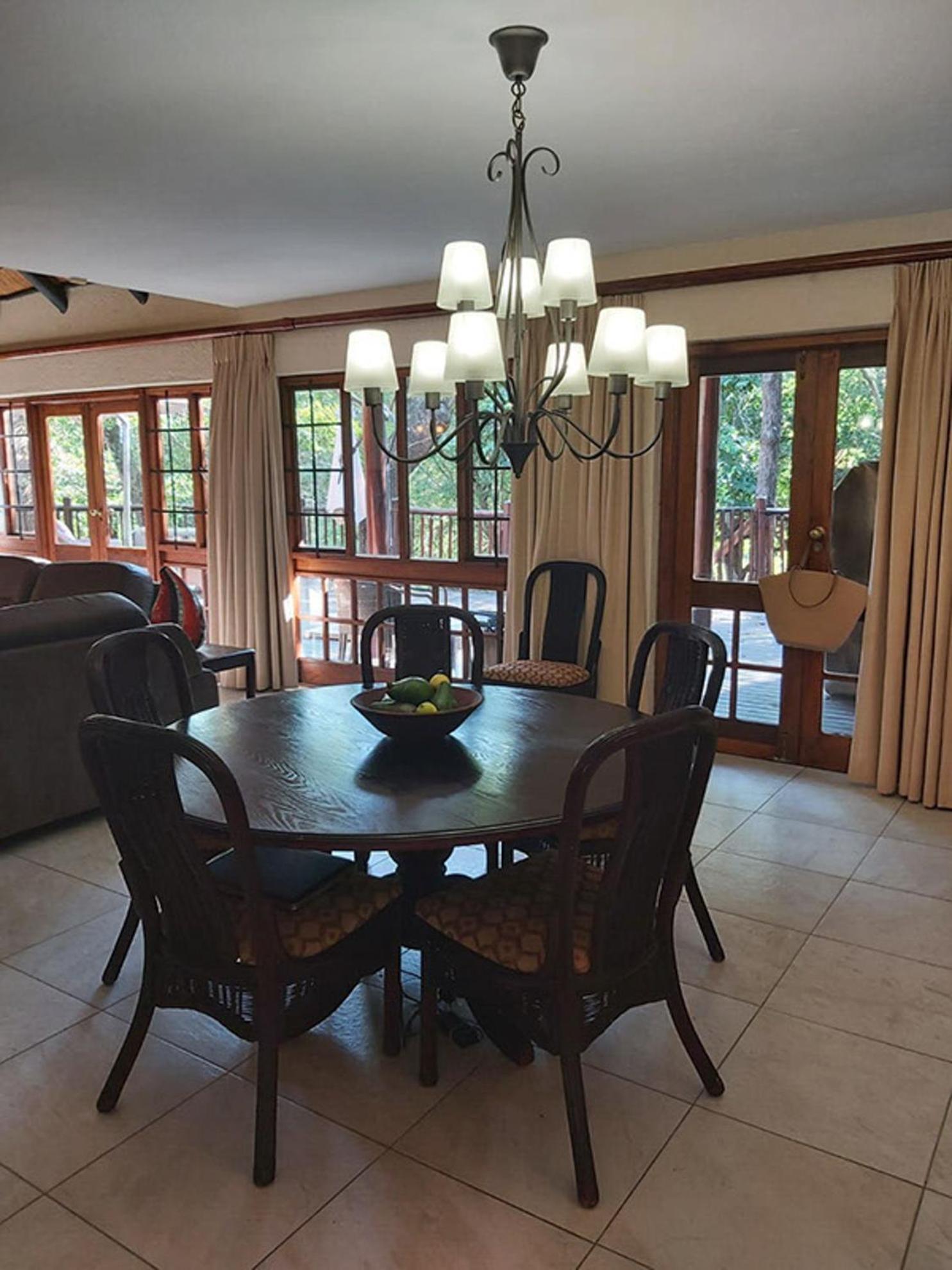 Dreamy 3 Bedroom Villa On The Edge Of The Sabie River In Kruger Park Lodge Hazyview Exterior photo