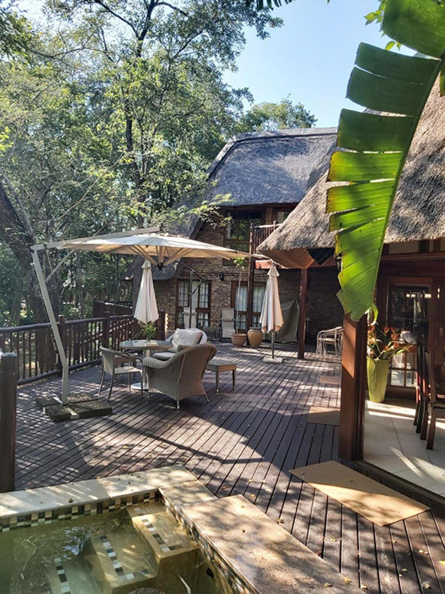 Dreamy 3 Bedroom Villa On The Edge Of The Sabie River In Kruger Park Lodge Hazyview Exterior photo